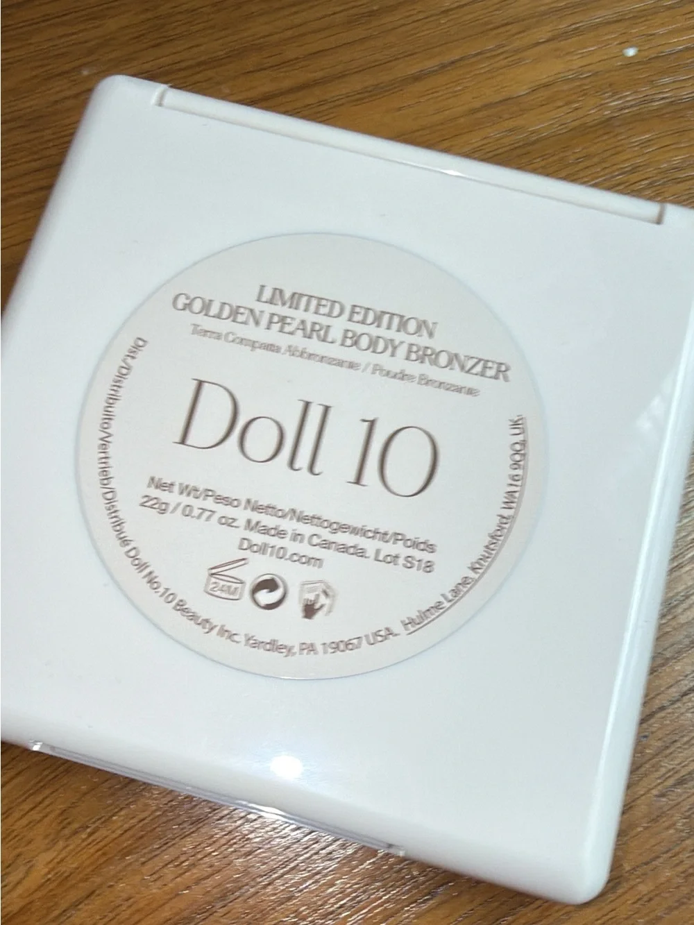 Doll 10 golden Pearl Body Bronzer NIB